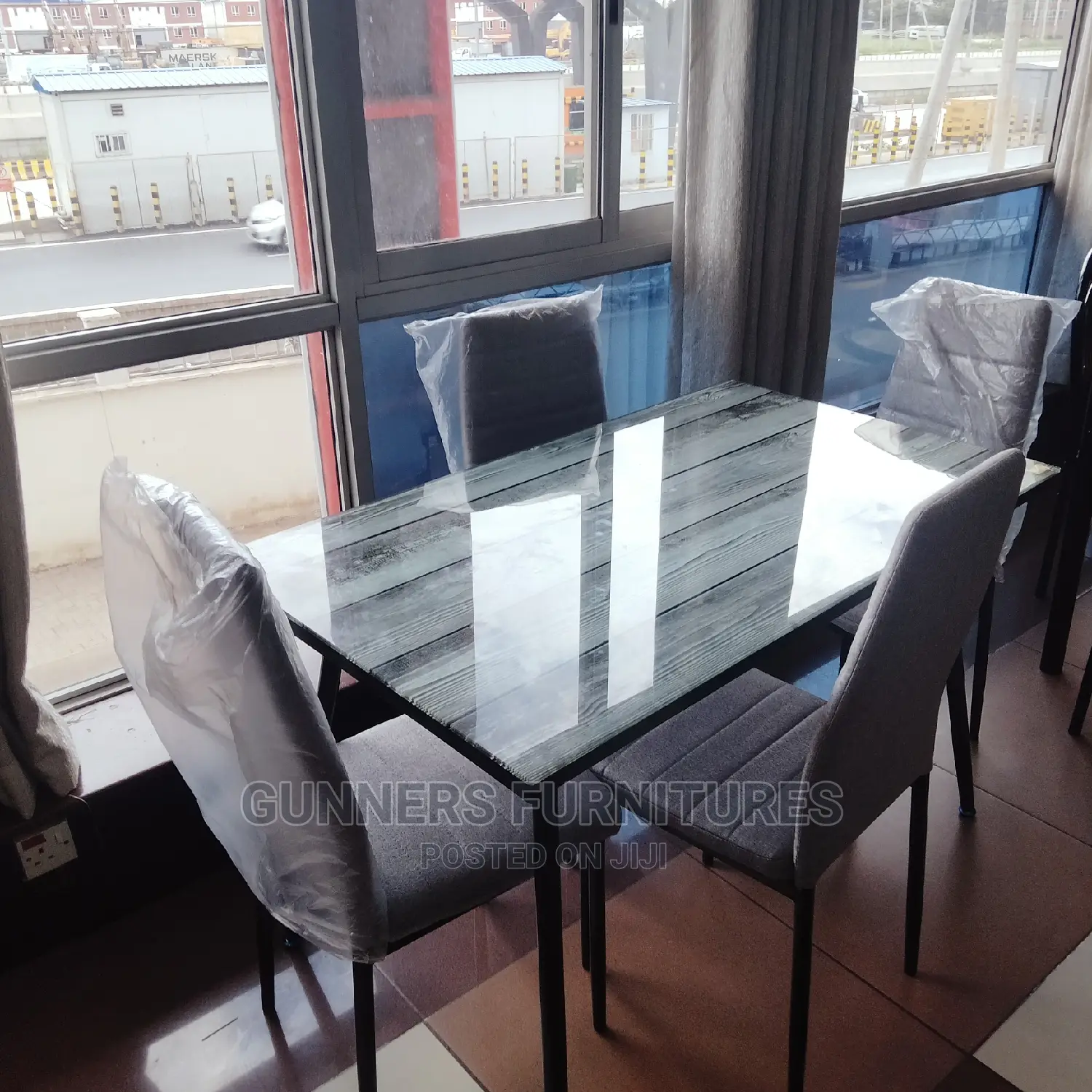 Dining Table Dining Table