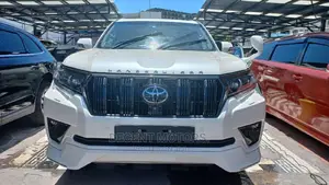 Toyota Land Cruiser Prado 2016 White