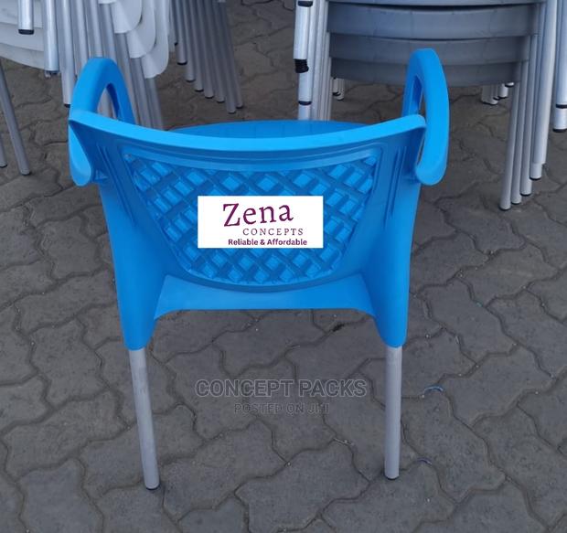 Blue Prime Rosa Blue Chair. - thumbnail 3