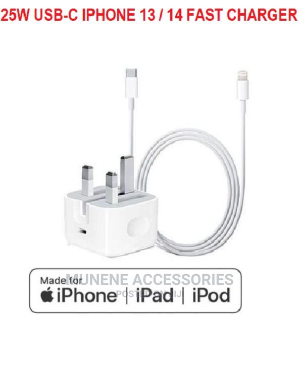 Apple 25W Pd USB C - Lightning Fast Charger iPhone 12 13 14 - main view