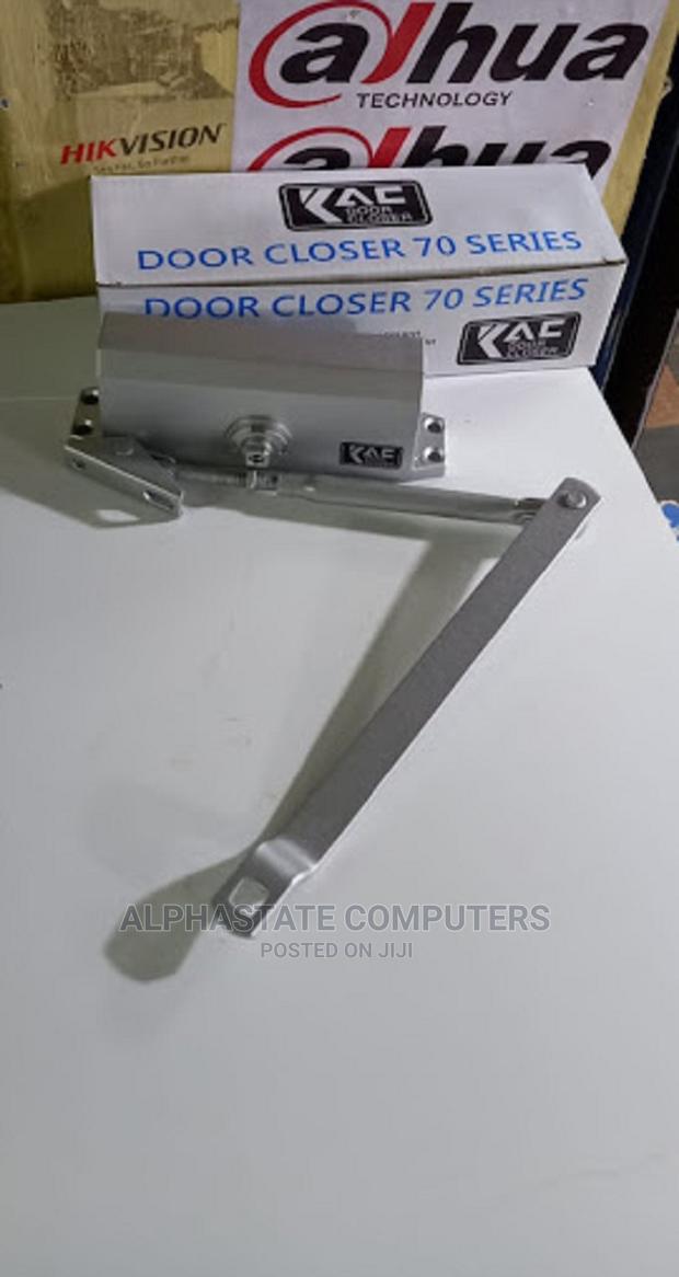 #. At Automatic Adjustable Hydraulic Door Closer - main view