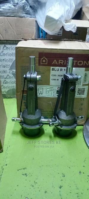 Hydraulic Pump for Barber Chairs - thumbnail 2