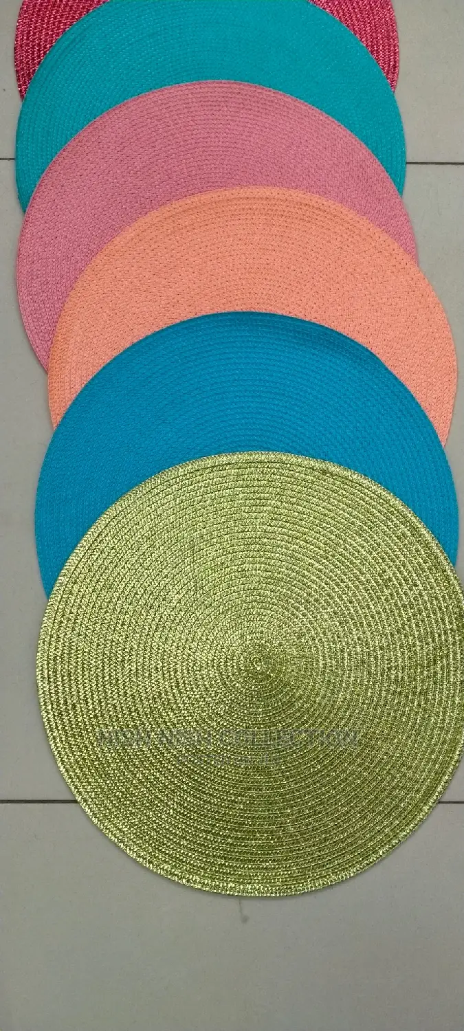 6 Pieces Round Table Mats