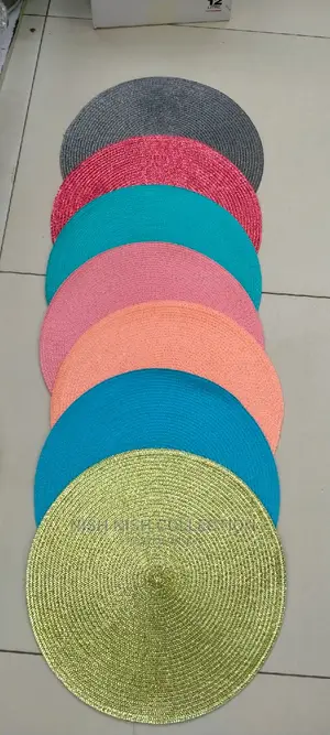 6 Pieces Round Table Mats