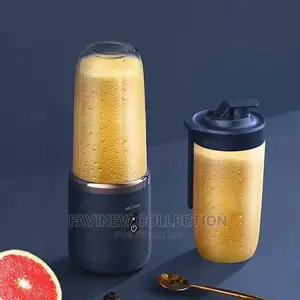 Rechargeable Portable Blender With A Juice Cup
