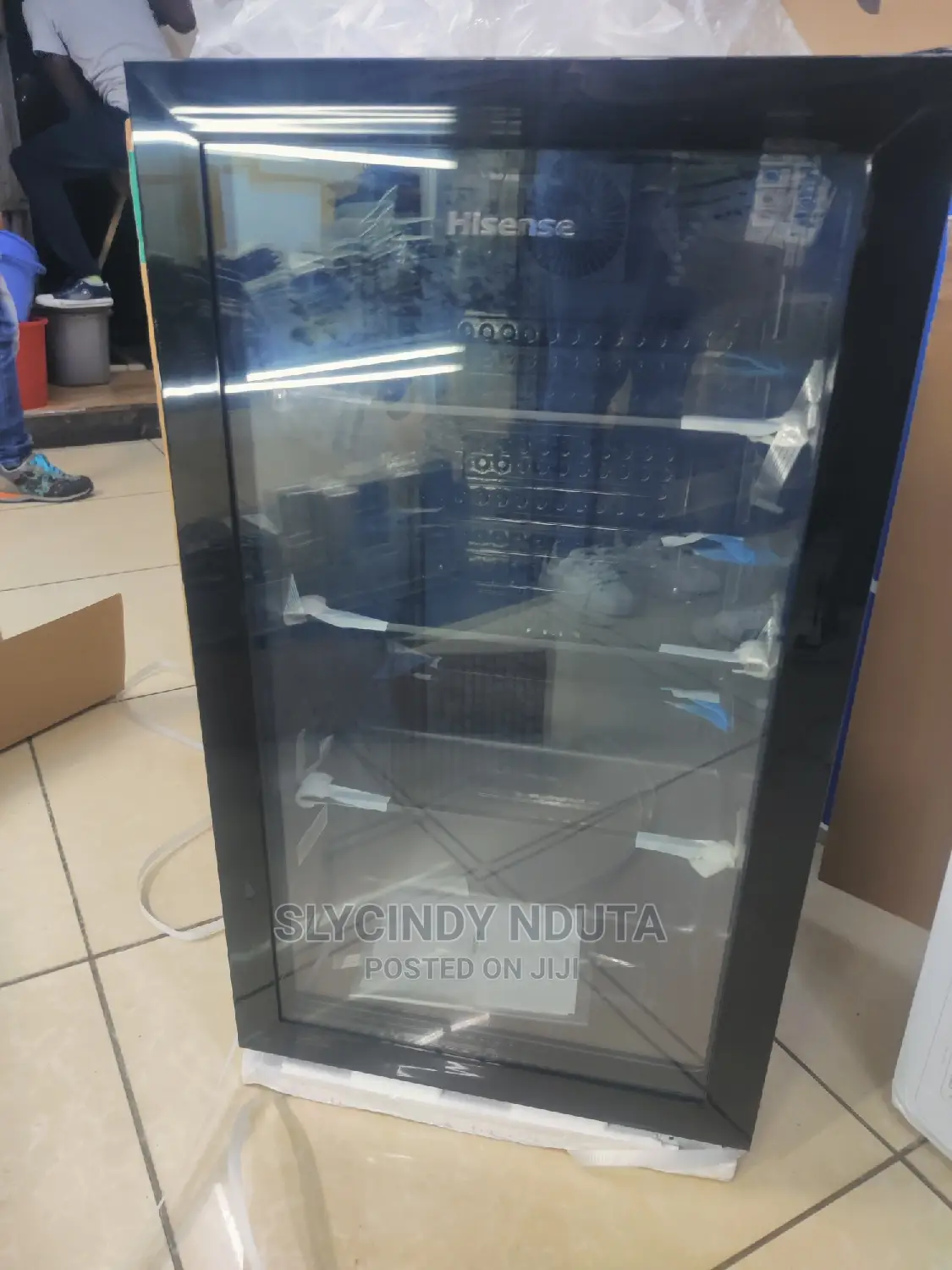 Hisense Beverage Cooler