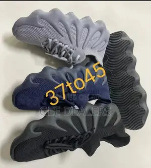 Yeezy Shoes