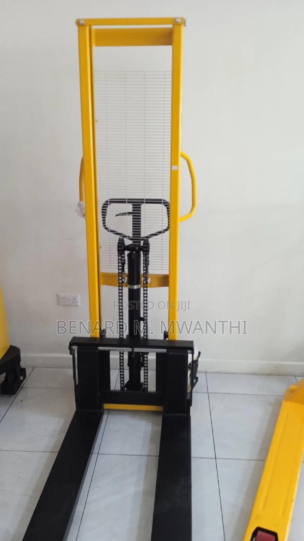 Forklifts Manual Hisaki