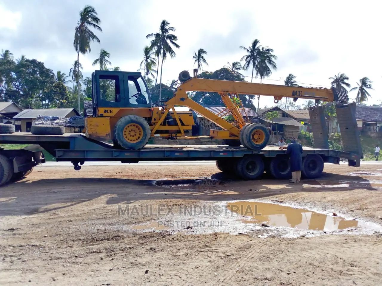 Hydra Crane for Hire - 14 Ton Mobile Hydra