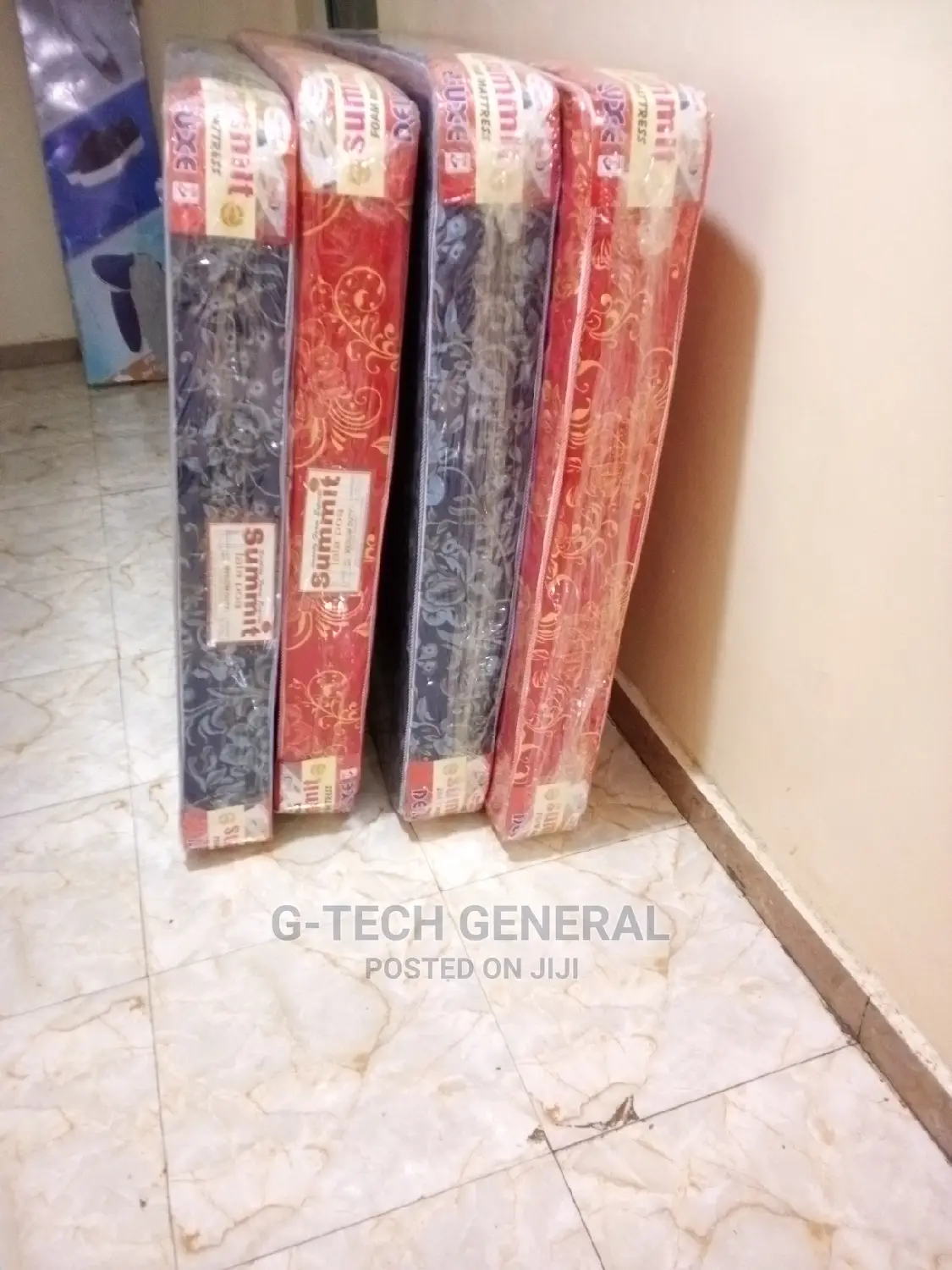 Summit Mattress 4*6 6inch Medium Duty