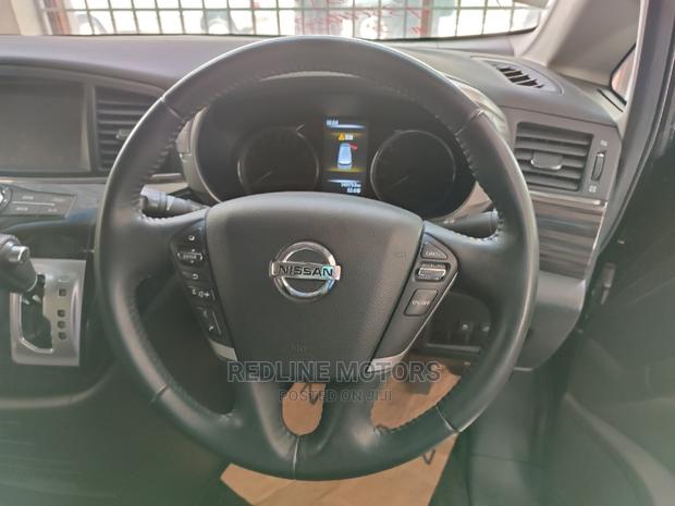 Nissan Elgrand 2016 Black - thumbnail 3