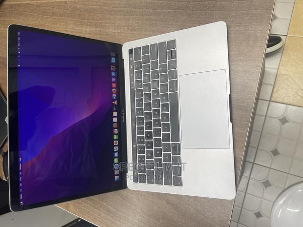 Laptop Apple MacBook Pro 8GB Intel Core I5 SSD 512GB - thumbnail 2