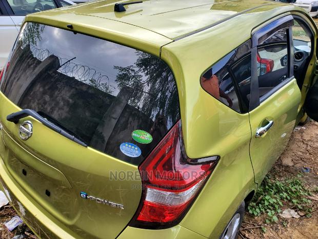 Nissan Note 2017 Green - thumbnail 11