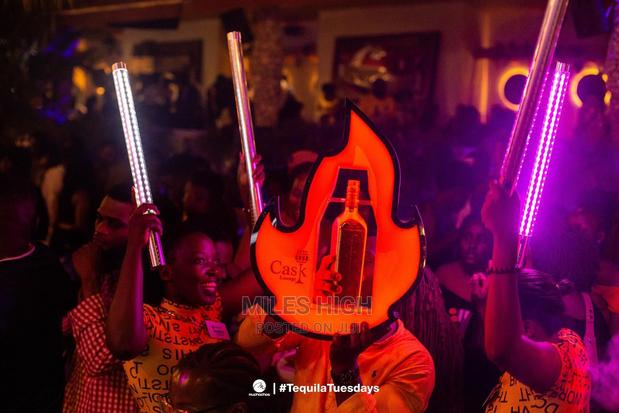 60 Cm Champagne Sparklers - thumbnail 6