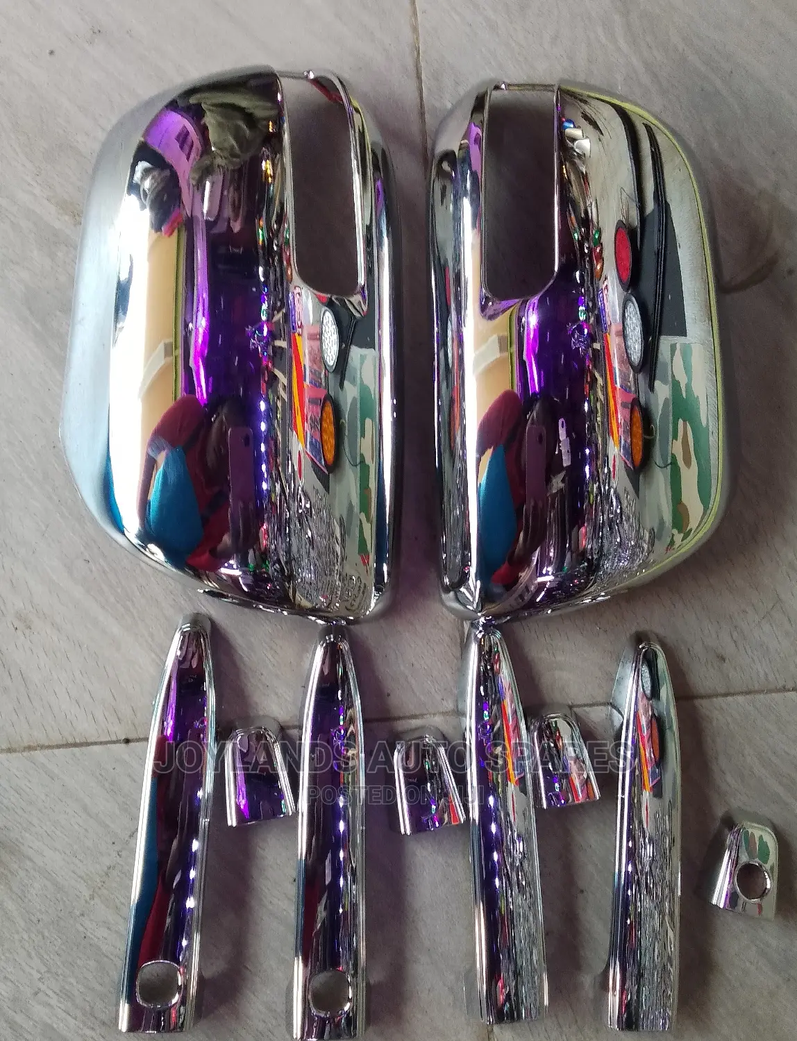 Chrome Kits Noah 2008