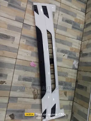 Isuzu Elf Grille 700p Long Fitting