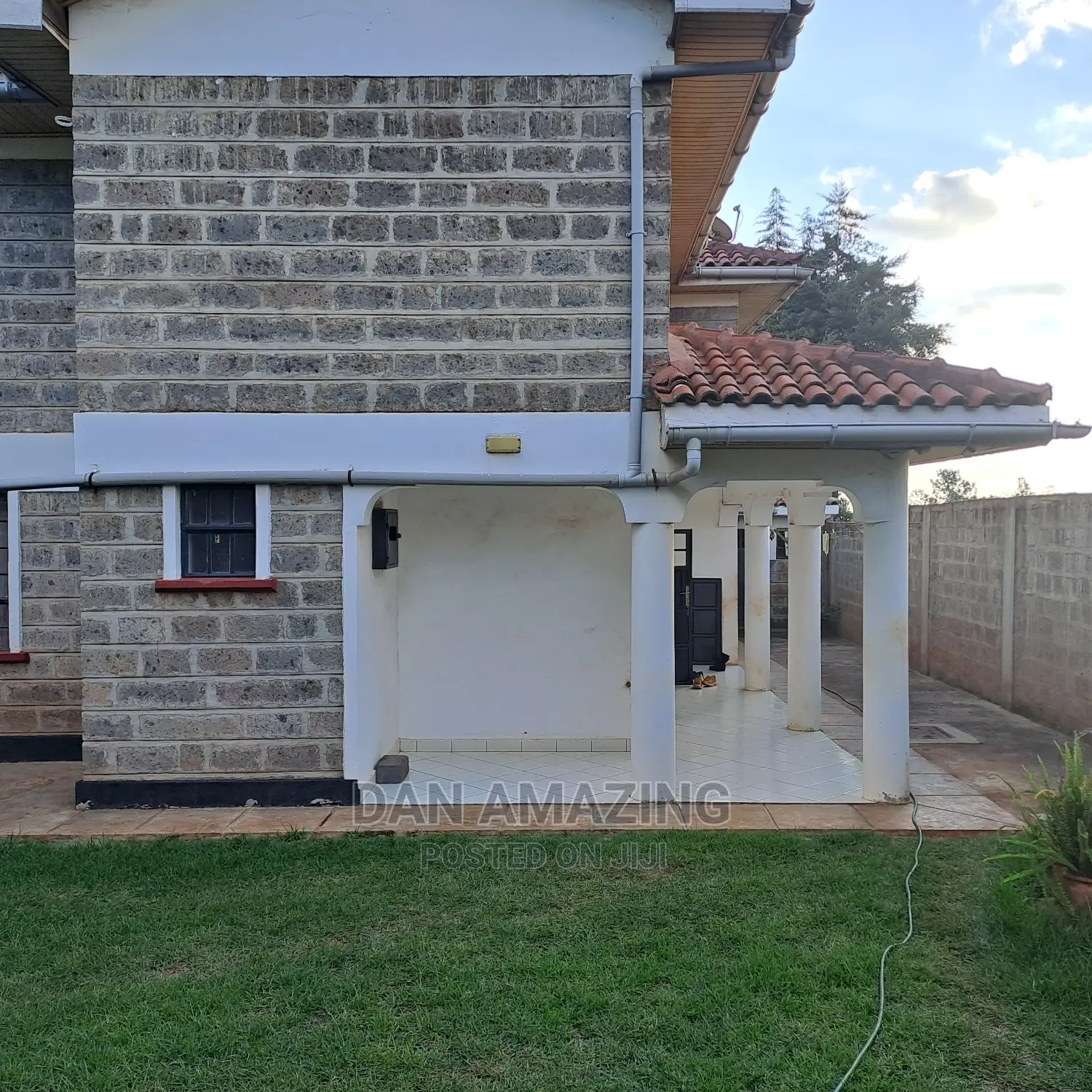 4bdrm Maisonette in Kibiku for sale