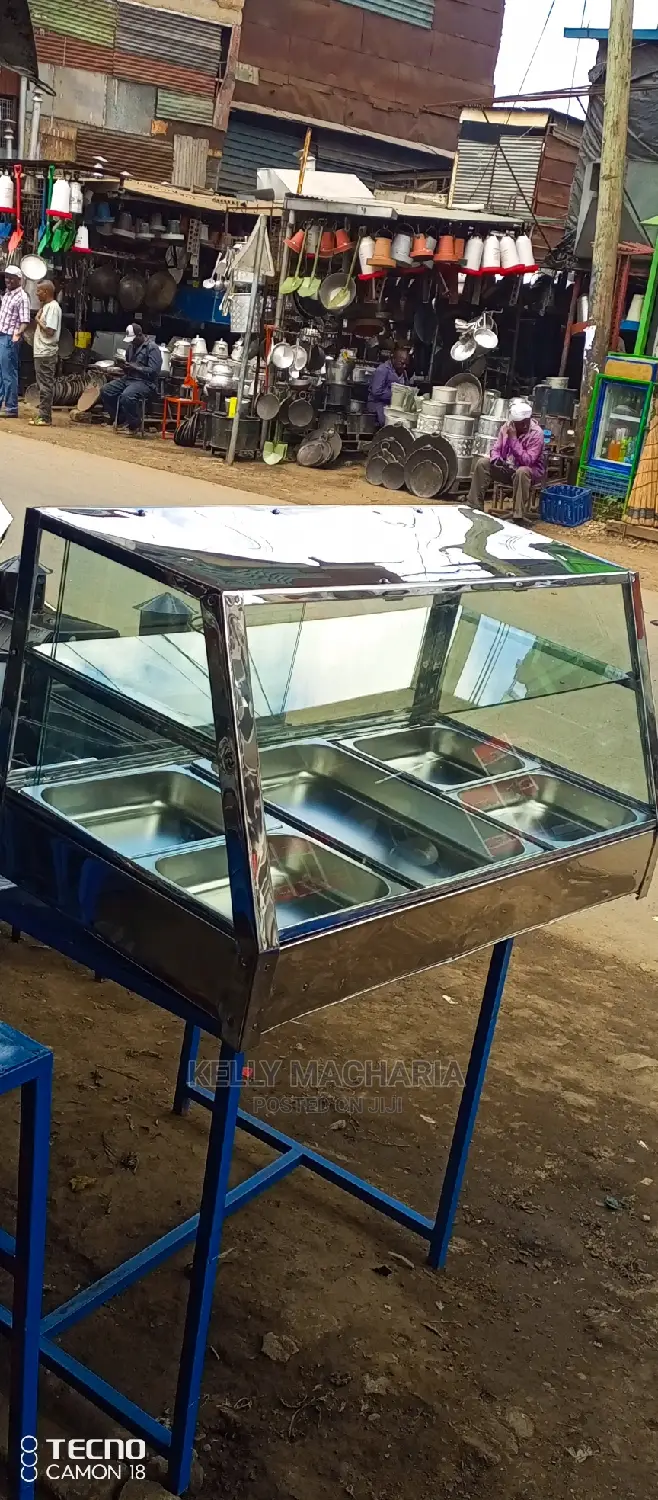Displayers and Food  Warmers