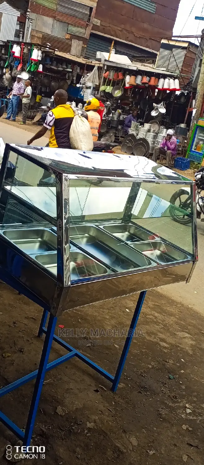 Displayers and Food  Warmers