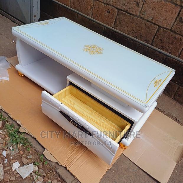 Modern Coffee Tables - main view