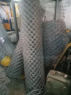 Galvanized Chainlink Medium Guage 12.5g Mesh Size 80×80 6fts