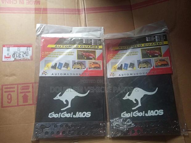 Mudflaps Kangaroo Black Universal