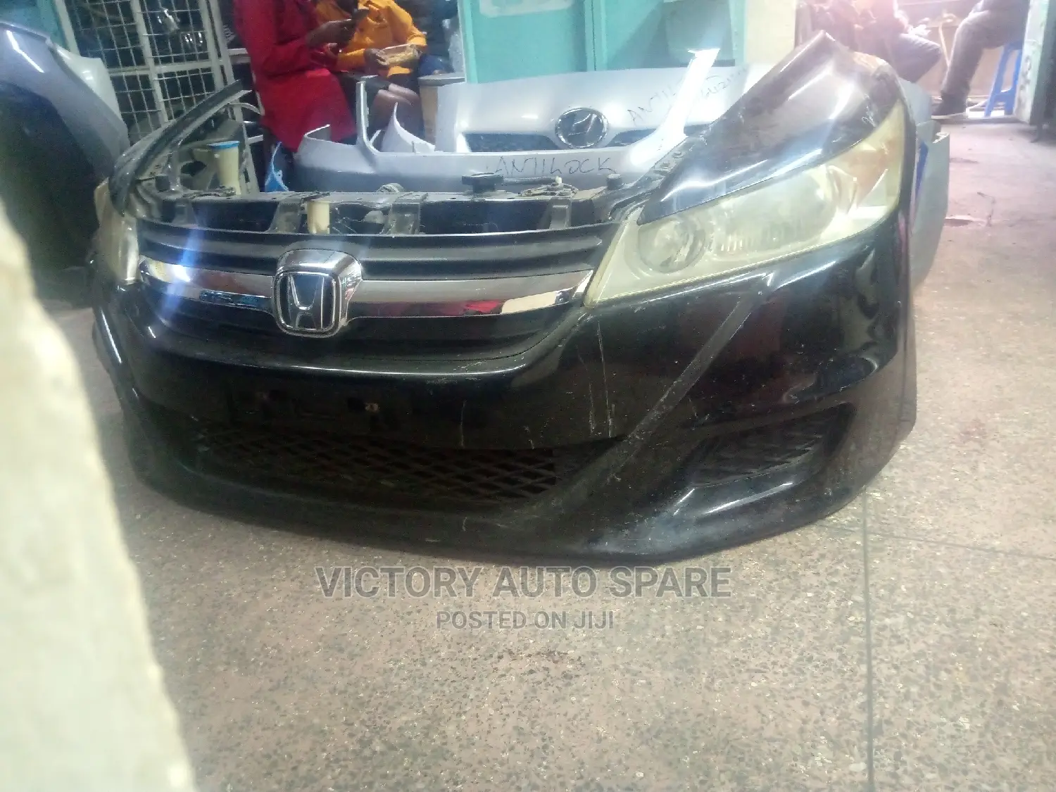 Honda Stream Nosecut 2010-2013