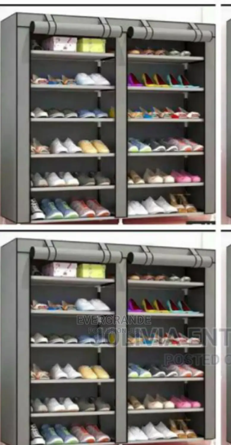 Shoerack. Shoe Rack With Canvas Cover 30 Pairs