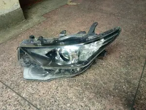 Auris Non Xenon 2012-2014
