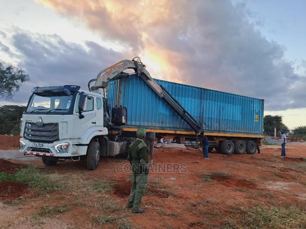 Containers and Same Day Delivery - main view