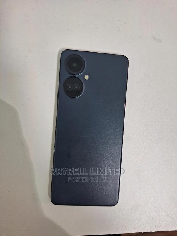 Tecno Camon 19 Pro 256 GB Blue - main view
