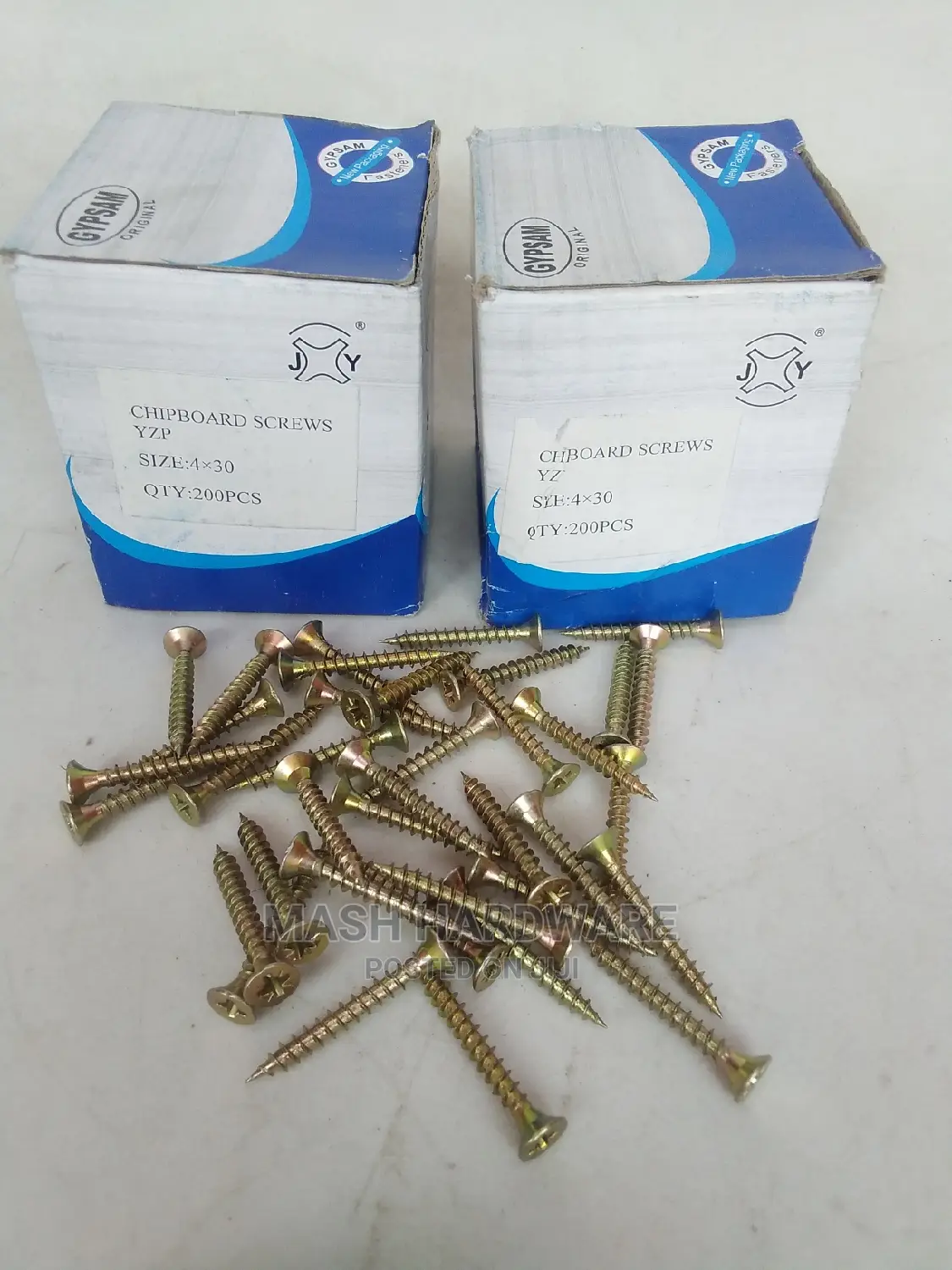 4*30 (200pcs)Mdf Screws
