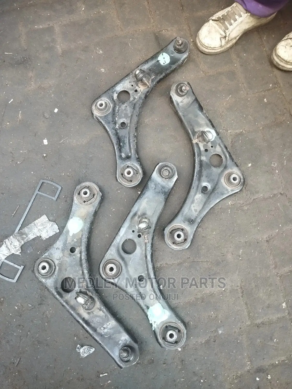 Control Arms Nissan Dayz