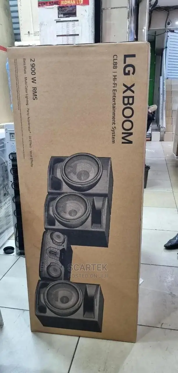 LG Xboom 2 900 W RMS