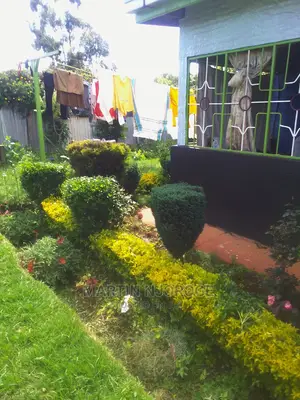 50 by 100 Nyambari ( With Partially Semi Permanent House)