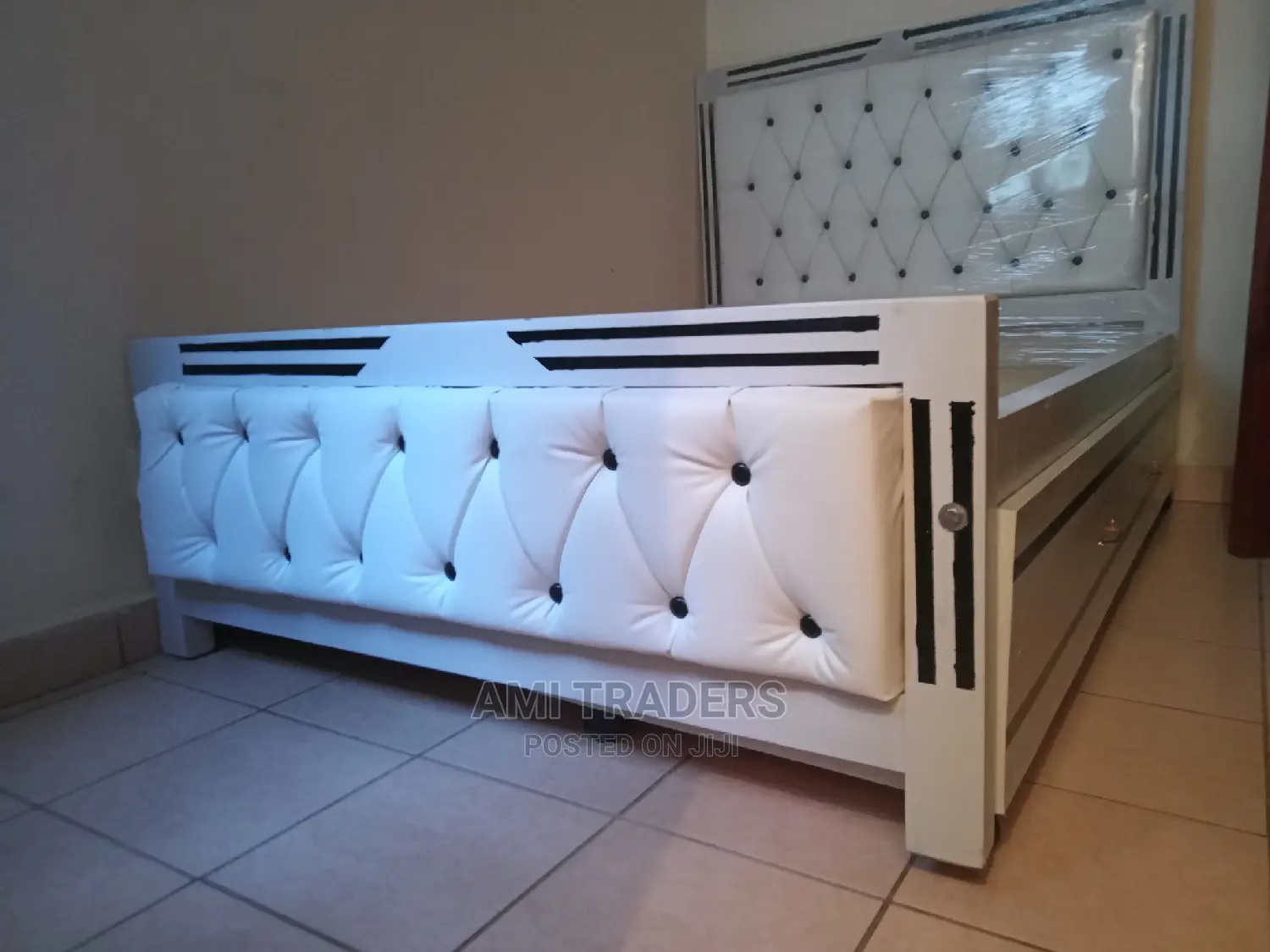 Tufted Bed