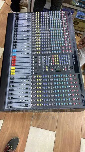Allen Heath 24 Channels Plain Mixer