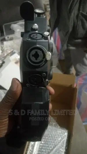 Zoom H8 Recorder