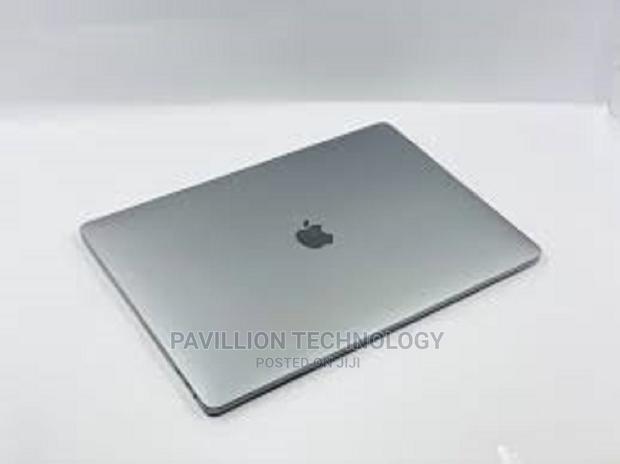 Laptop Apple MacBook 16GB Intel Core I7 SSD 512GB - main view