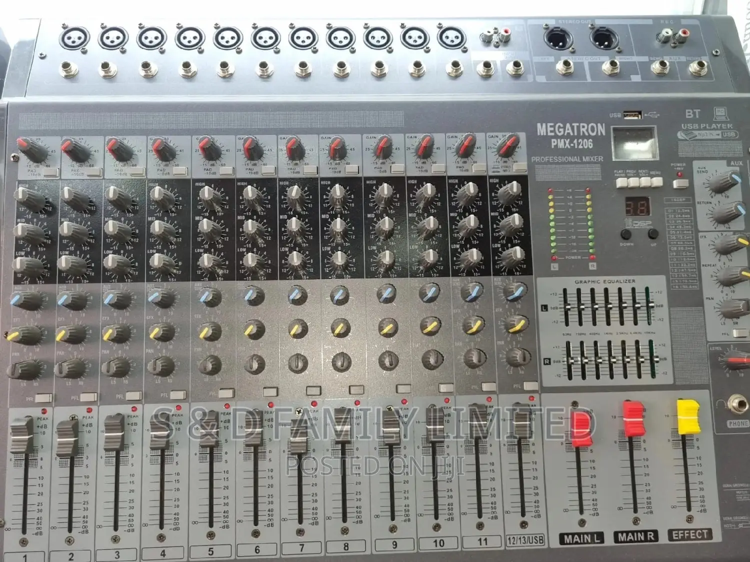 Megatron PMX-1206 12 Channels Powered Mixer