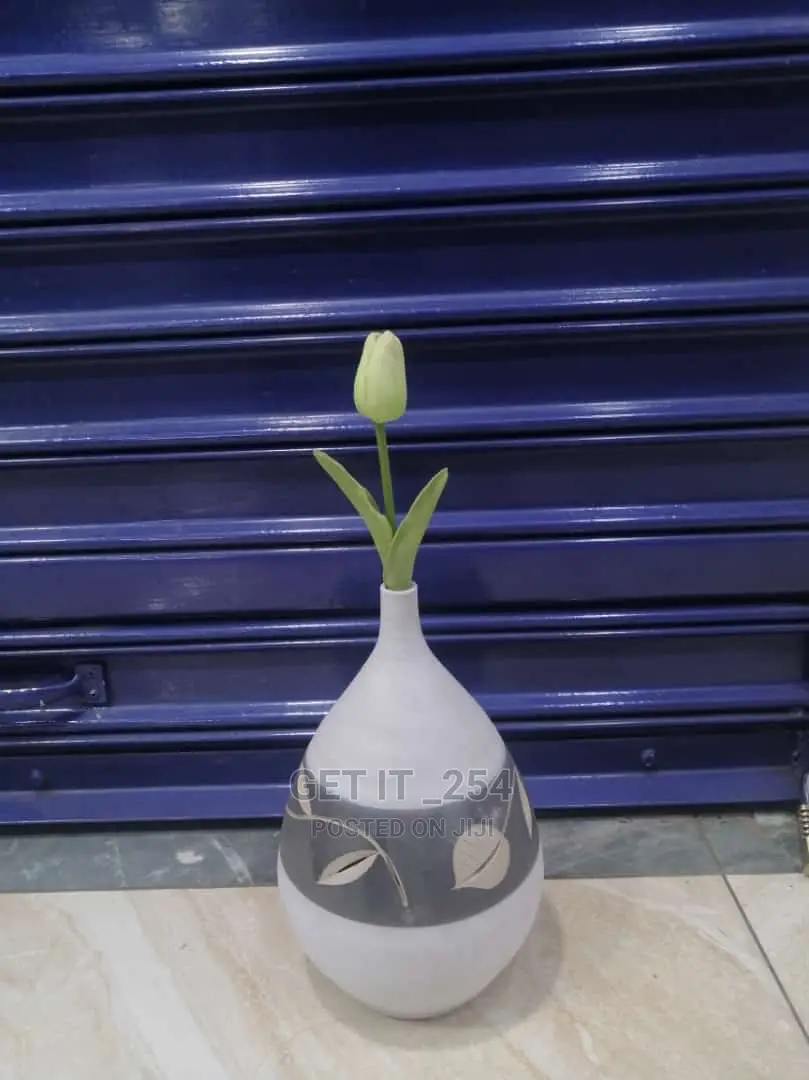 Ex UK Ceramic Flower Vase A