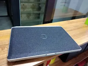 Laptop Dell Latitude E6420 4GB Intel Core I5 HDD 500GB
