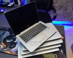 Laptop HP EliteBook 820 8GB Intel Core I5 SSD 256GB