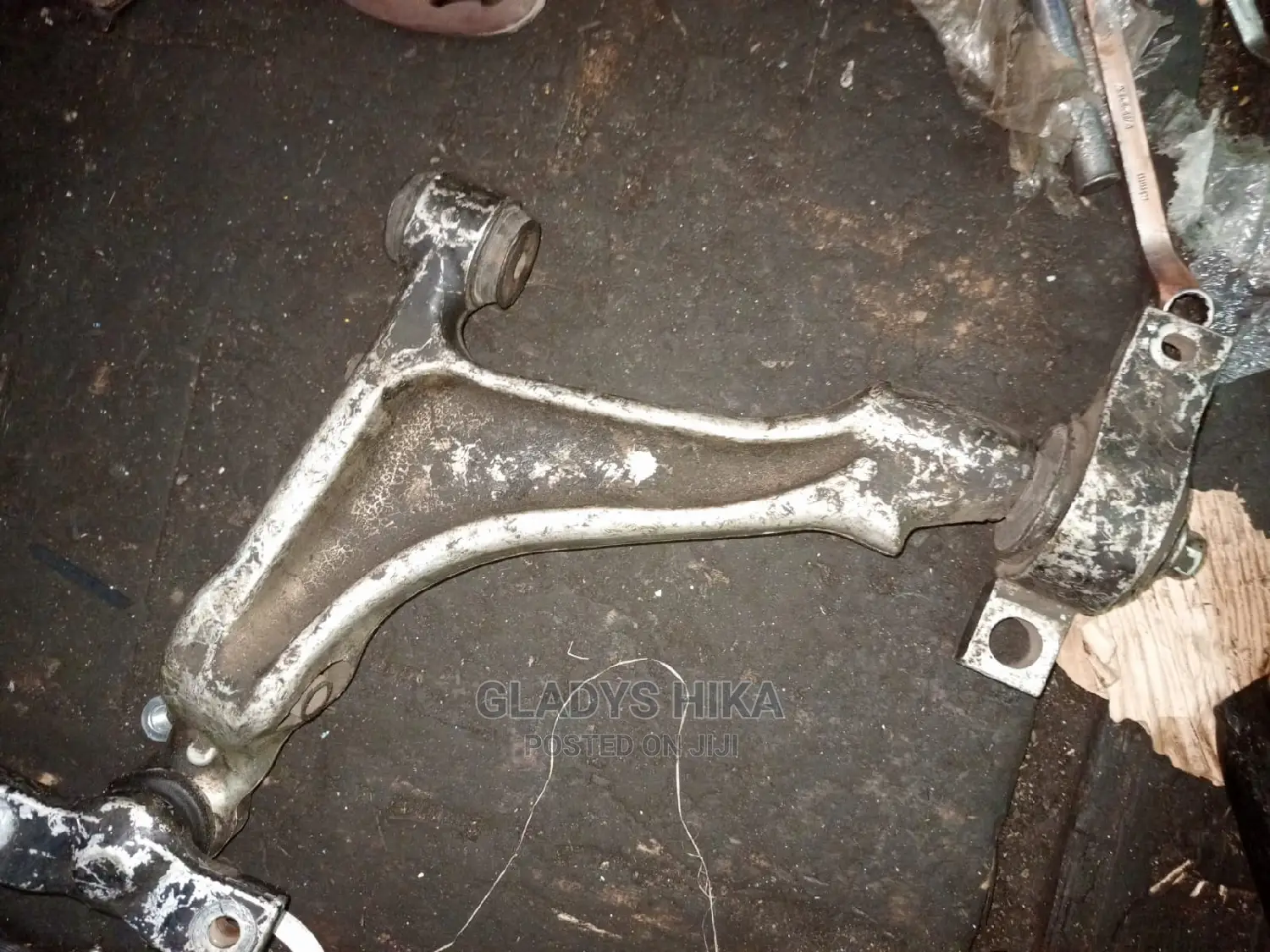 Ex Japan Mark X Control Arm on Sale
