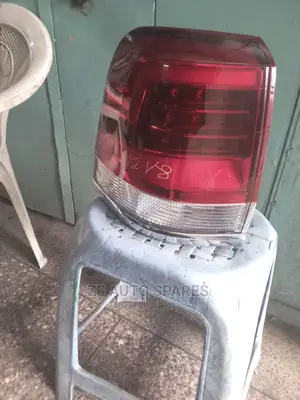 Toyota V8 Land Cruiser Back Light