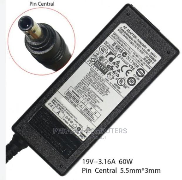 Samsung 750,X30,R50, P459,820, M40, Vm6000, R428 Charger Ada