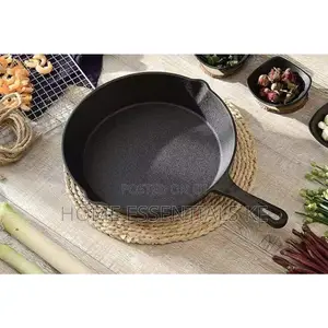 *Cast Iron Frying Pan* Size --30cm