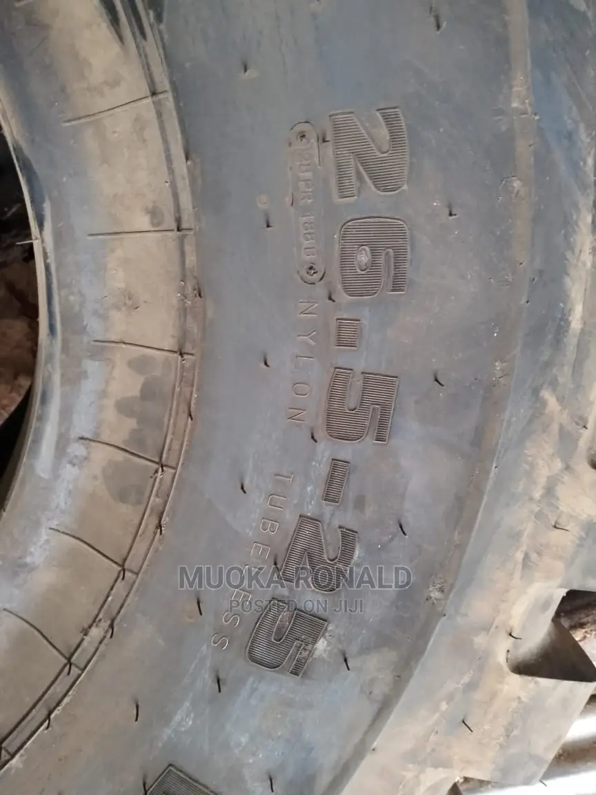26.5-25 Mitas Tyre