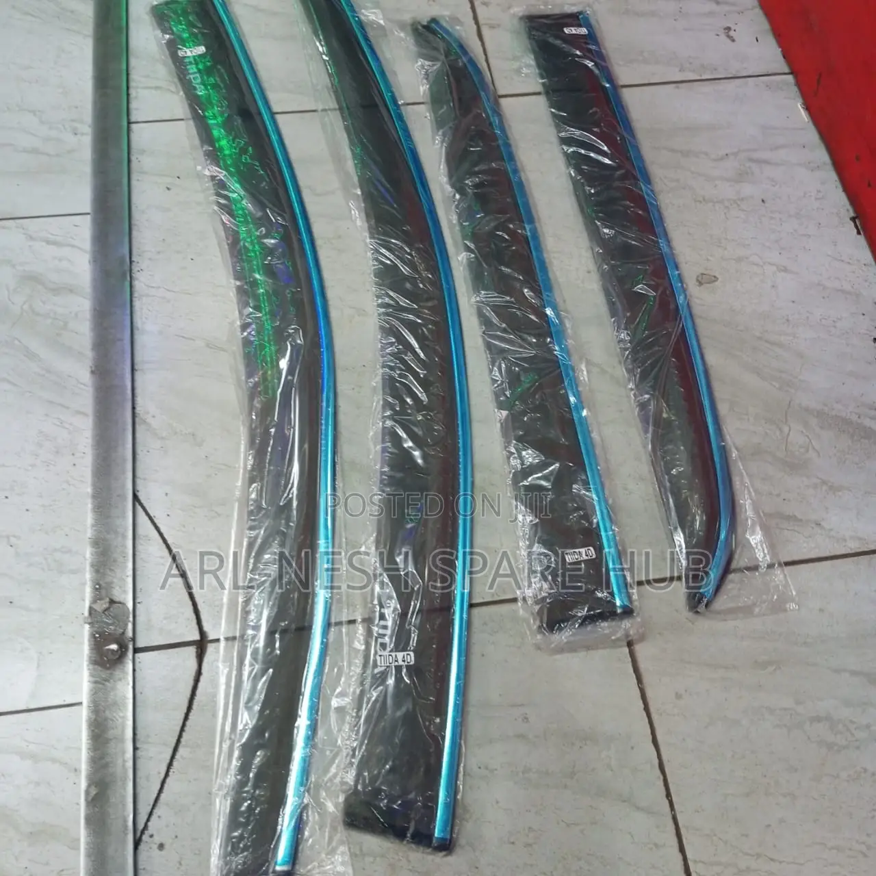 Nissan Latio Windbreakers
