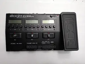 Zoom G3xn Guitar Effect